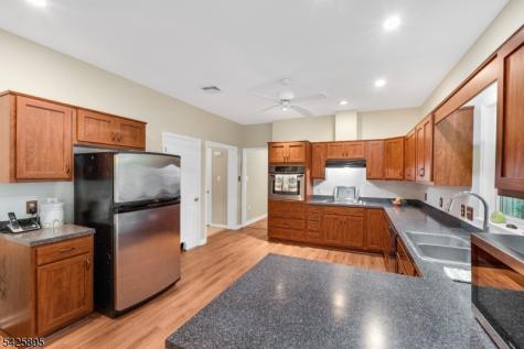32 Saint Bernards Road Rockaway NJ 07885