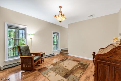32 Saint Bernards Road Rockaway NJ 07885