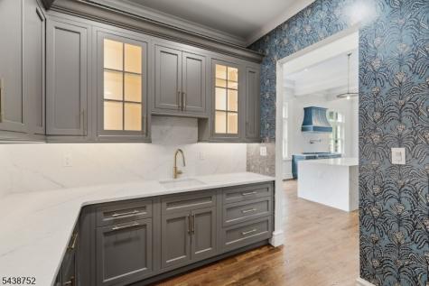 207 Union Street Montclair NJ 07042