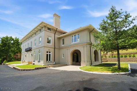 207 Union Street Montclair NJ 07042