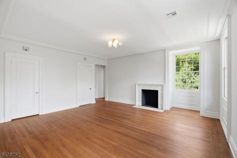 207 Union Street Montclair NJ 07042