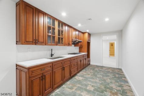 207 Union Street Montclair NJ 07042