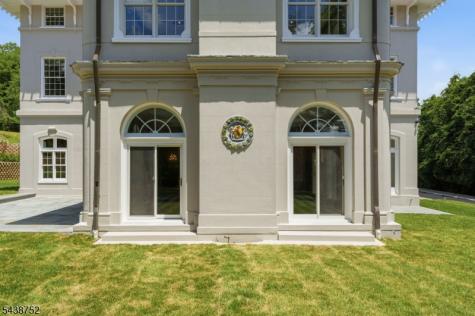 207 Union Street Montclair NJ 07042