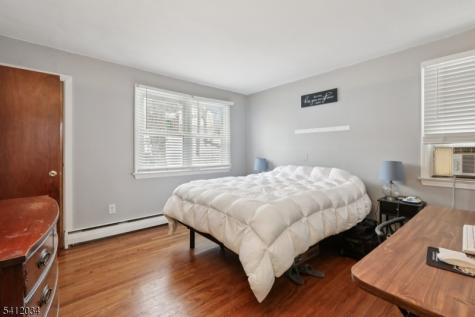 86 Kakeout Road Butler NJ 07405
