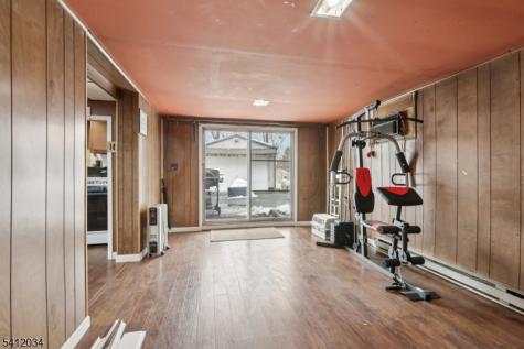 86 Kakeout Road Butler NJ 07405