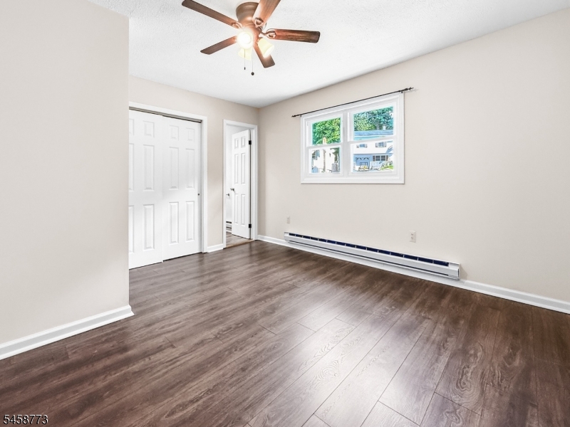 26 Kynor Avenue Hopatcong NJ 07874
