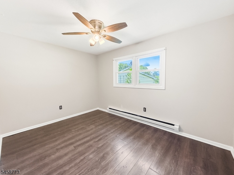 26 Kynor Avenue Hopatcong NJ 07874
