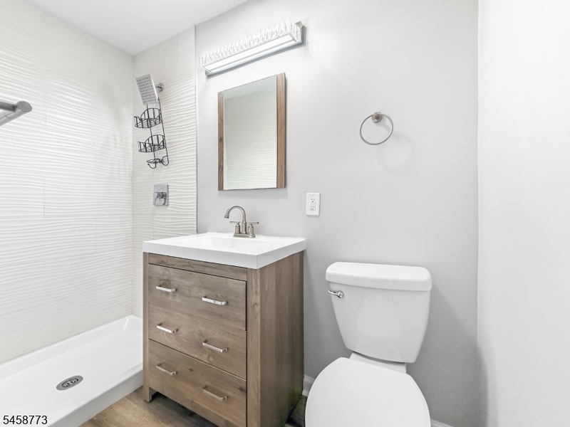 26 Kynor Avenue Hopatcong NJ 07874