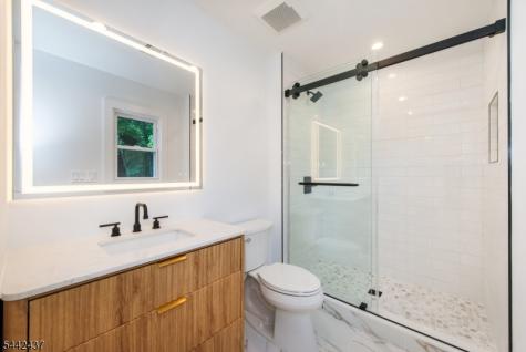 13 Arverne Road West Orange NJ 07052