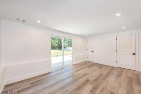 13 Arverne Road West Orange NJ 07052