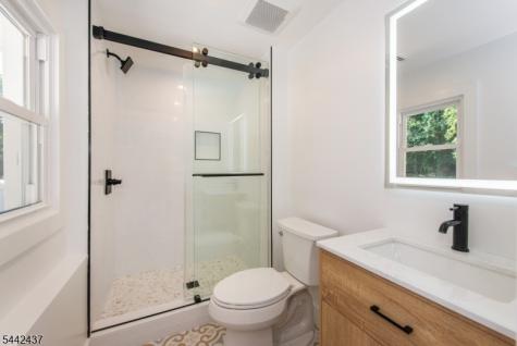13 Arverne Road West Orange NJ 07052
