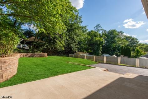13 Arverne Road West Orange NJ 07052