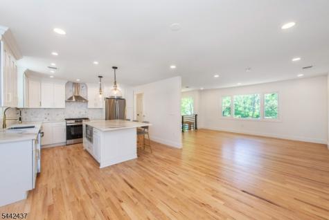 13 Arverne Road West Orange NJ 07052