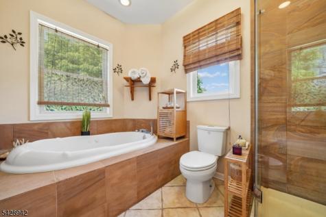 50 Newbrook Lane Springfield NJ 07081