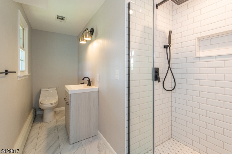 6 Beaumont Place Hanover NJ 07981