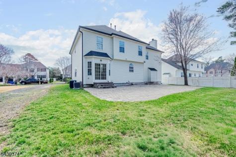 11 Chancellor Park Drive Hamilton NJ 08330