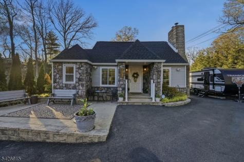 101 Pitney Road Hopatcong NJ 07821