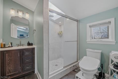 101 Pitney Road Hopatcong NJ 07821