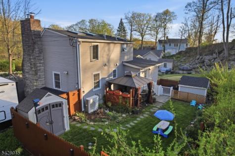 101 Pitney Road Hopatcong NJ 07821