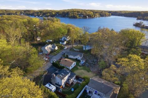 101 Pitney Road Hopatcong NJ 07821