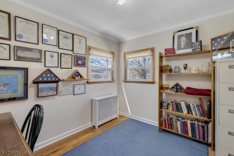 58 Phyllis Road West Orange NJ 07052