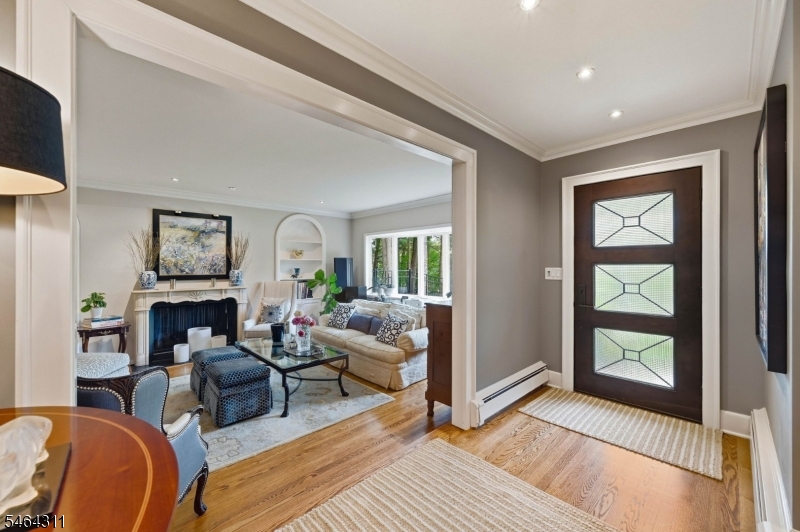 14 Indian Head Road Morris NJ 07960