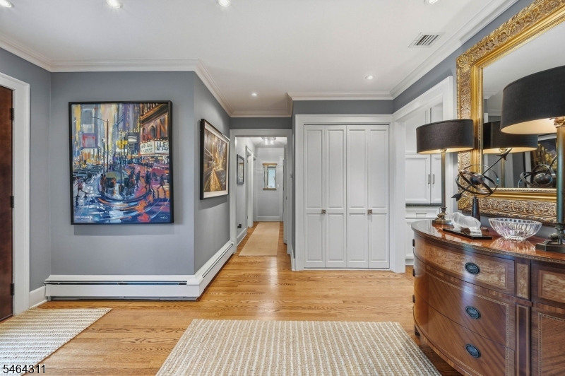 14 Indian Head Road Morris NJ 07960