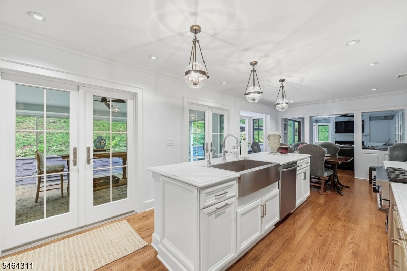14 Indian Head Road Morris NJ 07960