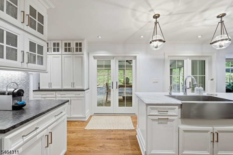 14 Indian Head Road Morris NJ 07960
