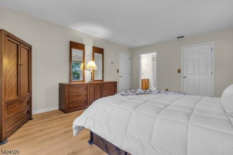 17 Revere Street Bridgewater NJ 08807