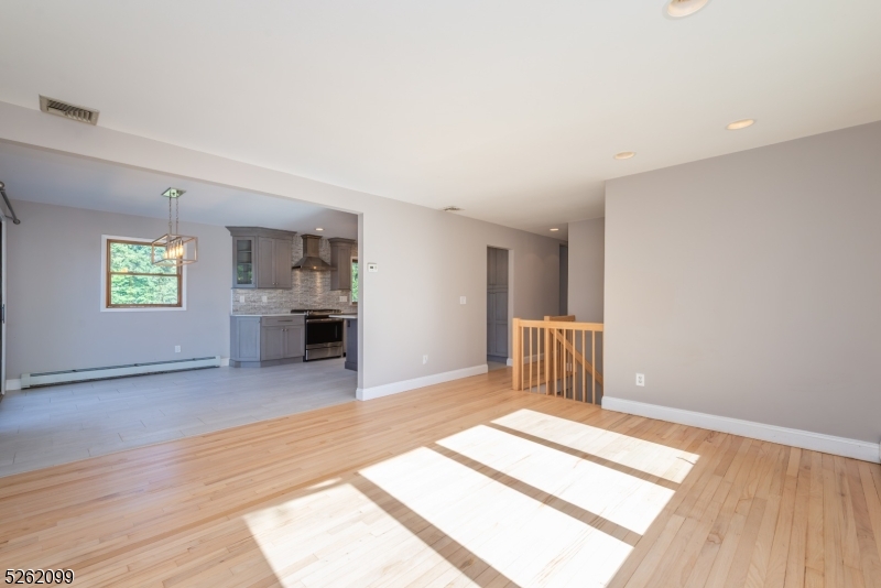 156 Overlook Avenue East Hanover NJ 07936