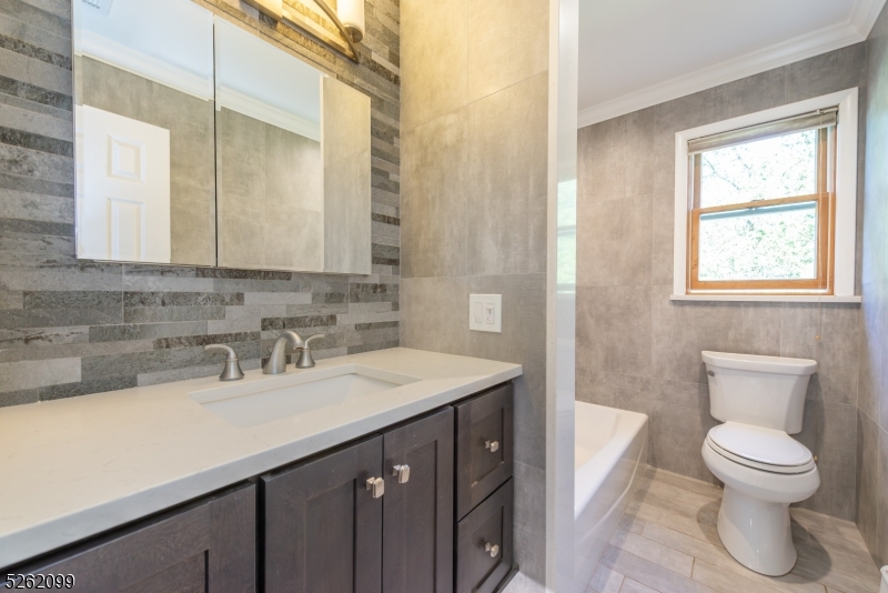 156 Overlook Avenue East Hanover NJ 07936
