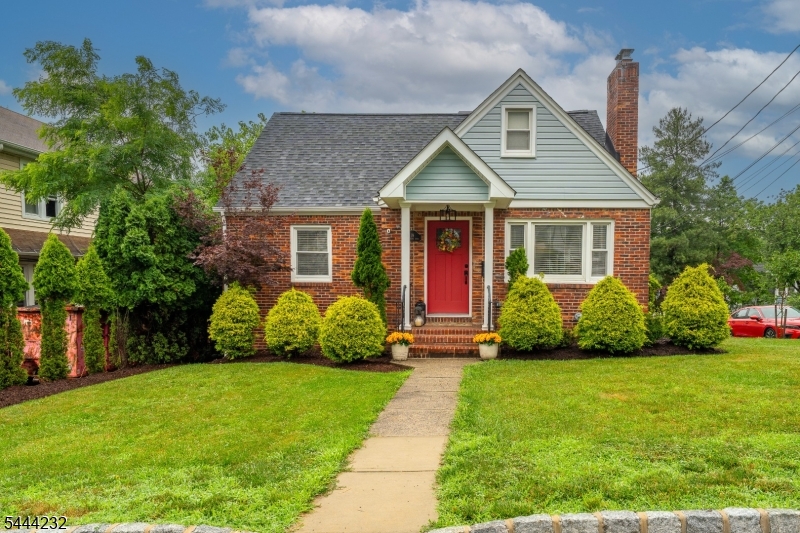 19 Robertson Road West Orange NJ 07052