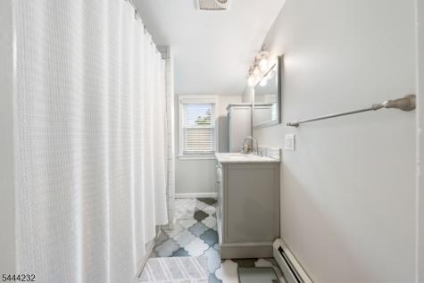 19 Robertson Road West Orange NJ 07052