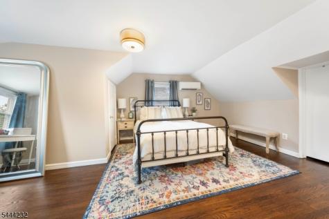 19 Robertson Road West Orange NJ 07052