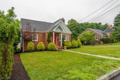 19 Robertson Road West Orange NJ 07052