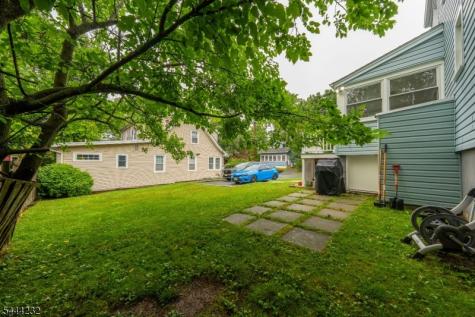 19 Robertson Road West Orange NJ 07052