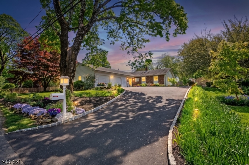 4 Hillcrest Avenue Mendham NJ 07945