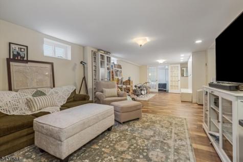 4 Hillcrest Avenue Mendham NJ 07945