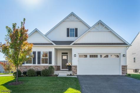 12 Mountain View Lane Mansfield NJ 07865