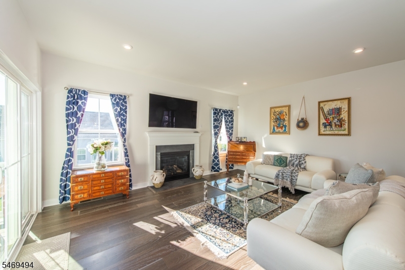 12 Mountain View Lane Mansfield NJ 07865