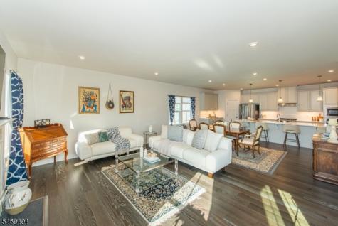 12 Mountain View Lane Mansfield NJ 07865