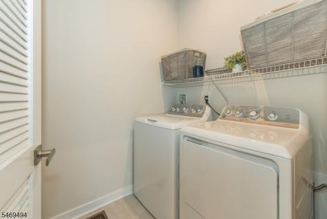 12 Mountain View Lane Mansfield NJ 07865
