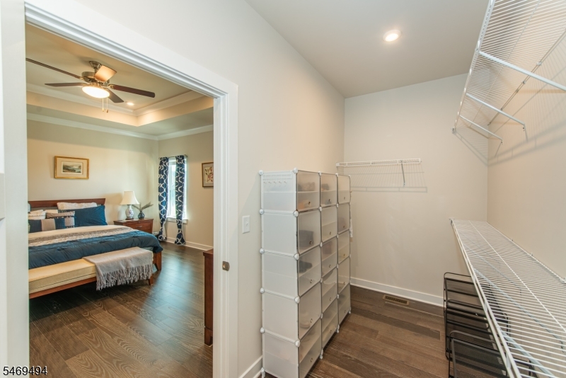 12 Mountain View Lane Mansfield NJ 07865