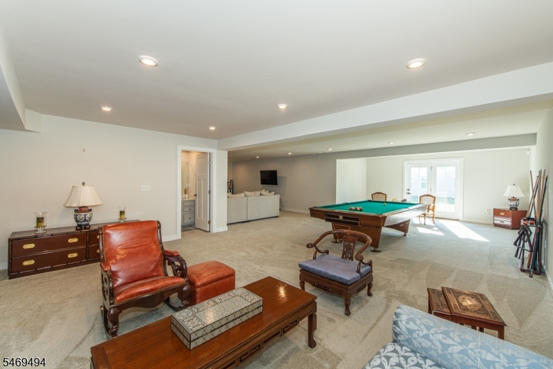 12 Mountain View Lane Mansfield NJ 07865