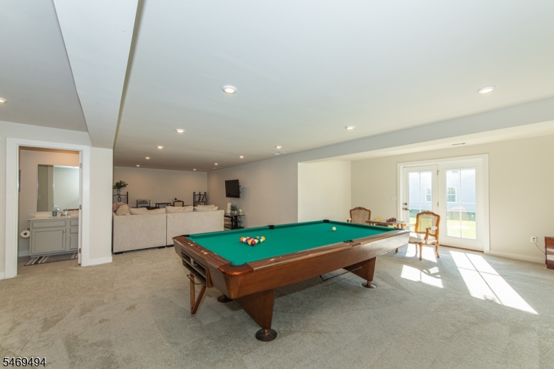 12 Mountain View Lane Mansfield NJ 07865