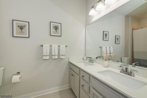12 Mountain View Lane Mansfield NJ 07865
