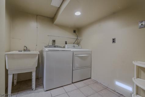 134 Stanton Street Rahway NJ 07065