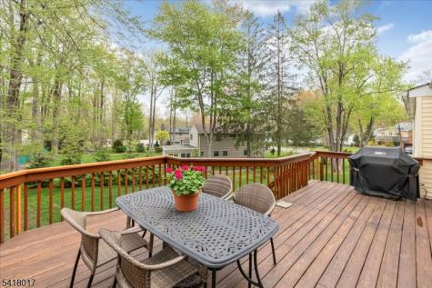 77 Windsor Way Berkeley Heights NJ 07922