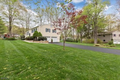 77 Windsor Way Berkeley Heights NJ 07922